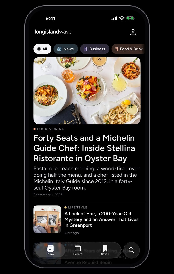 The Long Island Wave app in dark mode, its front page led by the Stellina Ristorante feature.